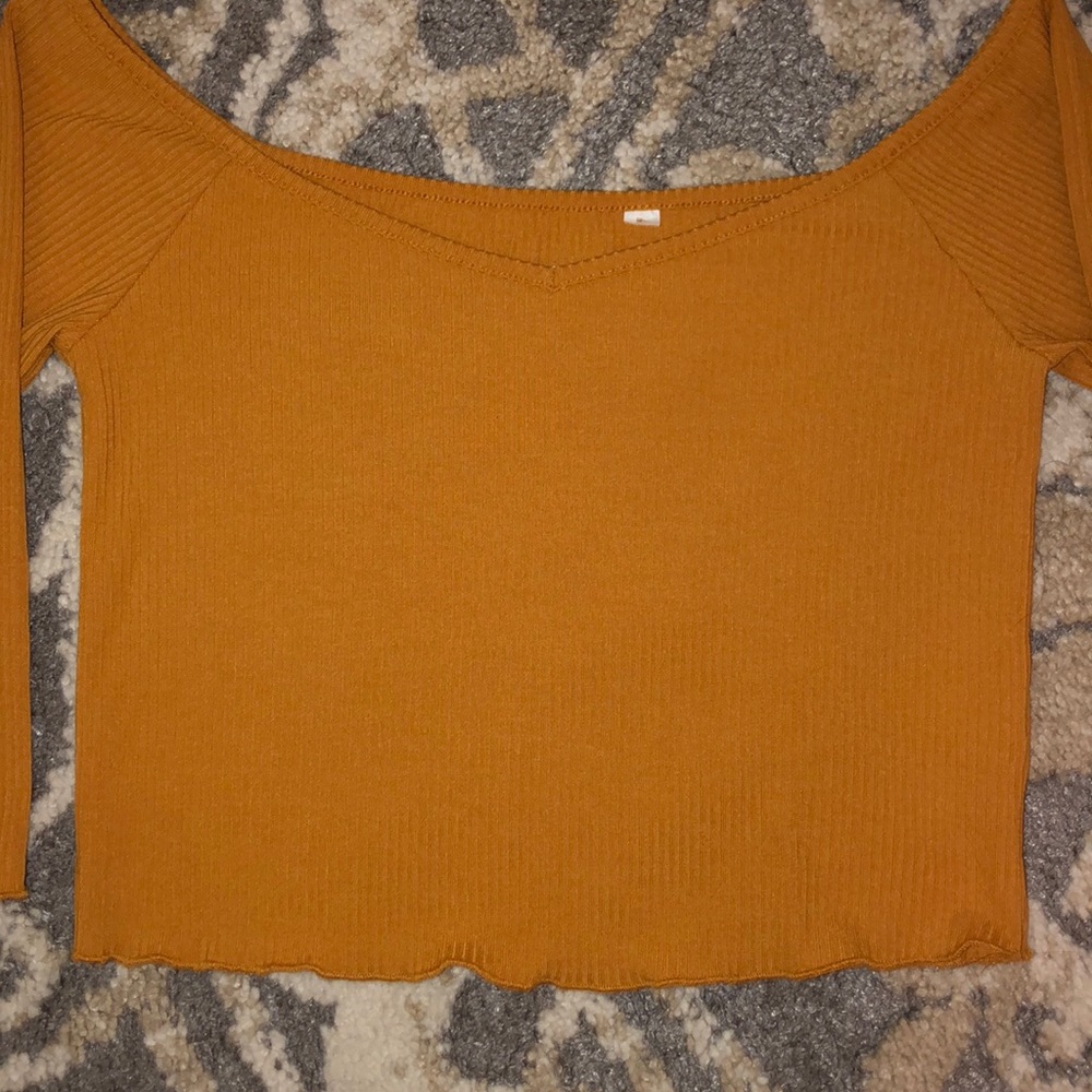 Pacsun Off-The-Shoulder Cropped Top